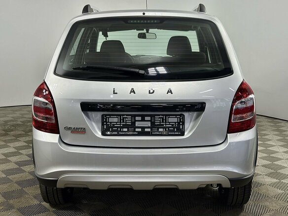 2026 Lada (ВАЗ) Granta Cross I Рестайлинг, серебристый - вид 3