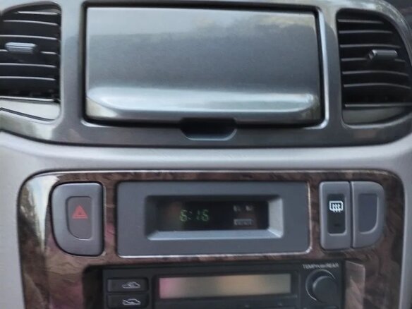 2000 Nissan Liberty, серый, 320000 рублей - вид 7
