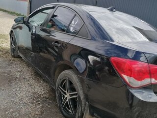 2011 Chevrolet Cruze I, чёрный, 500000 рублей, вид 4