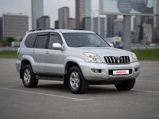 2007 Toyota Land Cruiser Prado 5-speed 120 Series Рестайлинг, серебристый, 1700000 рублей, вид 2