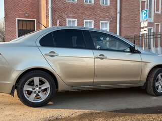 2008 Mitsubishi Lancer X, бежевый, 720000 рублей, вид 4