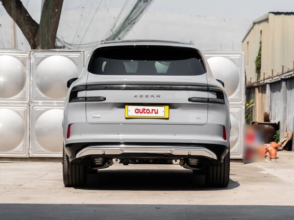 2026 Zeekr 8X 70 kWh, серый, 11500000 рублей - вид 5