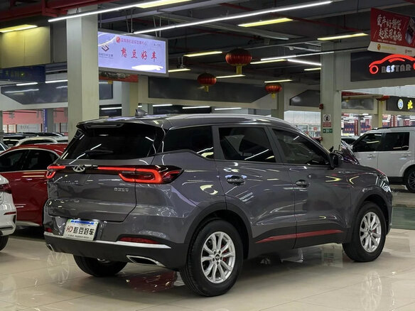 2024 Chery Tiggo 7 II, серый, 1480000 рублей - вид 2