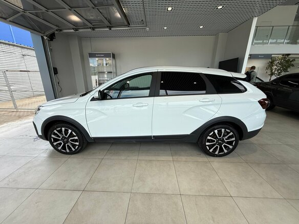2026 Lada (ВАЗ) Vesta SW Cross I Рестайлинг (NG), белый, 2093000 рублей - вид 4