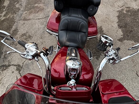 2016 Harley-Davidson CVO Road Glide, красный, 1600000 рублей - вид 6