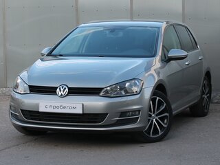 Volkswagen Golf VII