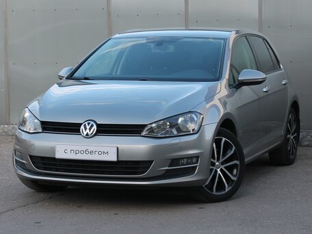 Volkswagen Golf VII