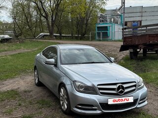 2012 Mercedes-Benz C-Класс 250 III (W204) Рестайлинг, серебристый, 1300000 рублей, вид 2