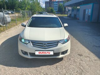 2010 Honda Accord VIII, белый, 920000 рублей, вид 1