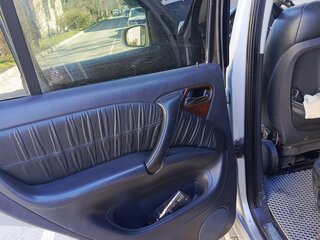 2001 Mercedes-Benz M-Класс 270 I (W163) Рестайлинг, серебристый, 800000 рублей, вид 4