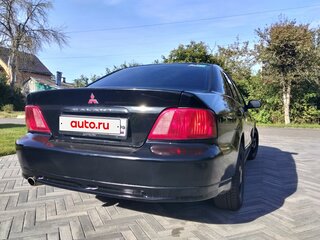 2003 Mitsubishi Galant VIII Рестайлинг, чёрный, 360000 рублей, вид 3