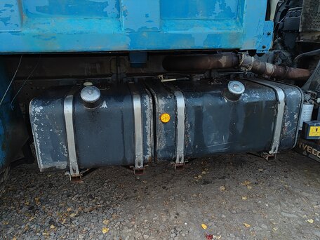 2007 Iveco EuroTrakker, белый, 2000000 рублей, вид 5