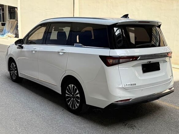 2022 Wuling Jiachen, белый - вид 6