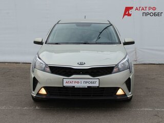 2020 Kia Rio IV, серый, 1490000 рублей, вид 2