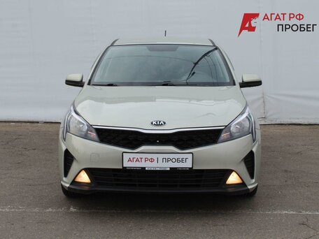 2020 Kia Rio IV, серый, 1490000 рублей, вид 2