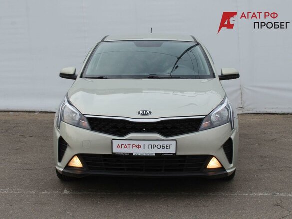 2020 Kia Rio IV, серый, 1490000 рублей - вид 1