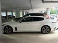 2019 Kia Stinger I, белый, 2500000 рублей - вид 2
