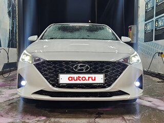 2021 Hyundai Solaris II Рестайлинг, белый, 1540000 рублей, вид 1