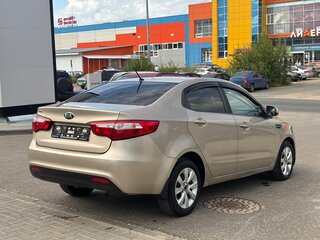 2015 Kia Rio 6-speed III, бежевый, 735000 рублей, вид 4