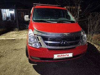 2011 Hyundai Grand Starex I, красный, 1100000 рублей, вид 2