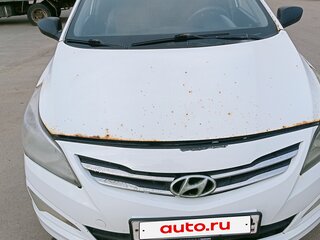 2015 Hyundai Solaris I Рестайлинг, белый, 400000 рублей, вид 1