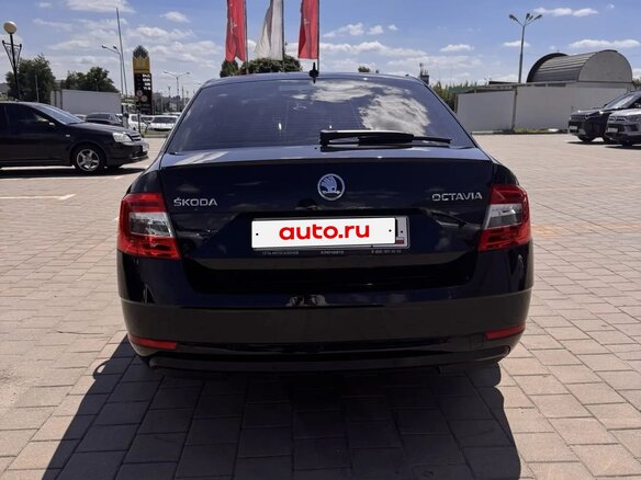 2020 Skoda Octavia III (A7) Рестайлинг, чёрный, 2190000 рублей - вид 2