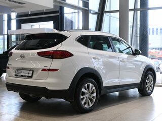 2020 Hyundai Tucson III Рестайлинг, белый, 2230000 рублей, вид 5