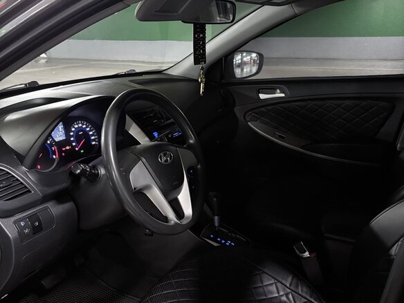 2011 Hyundai Solaris I, серый, 670000 рублей - вид 8