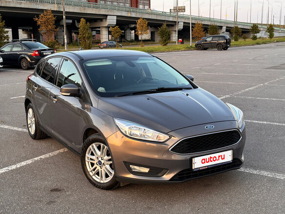 2018 Ford Focus III Рестайлинг, серый, 1520000 рублей - вид 2