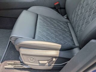 2026 Audi SQ5 III, синий, 11500317 рублей, вид 5