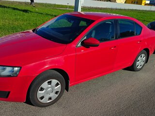 2015 Skoda Octavia III (A7), красный, 780000 рублей, вид 2