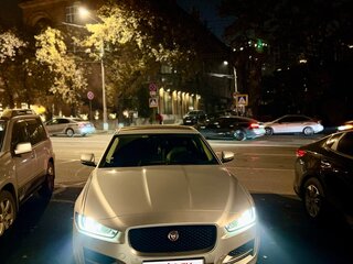 2015 Jaguar XE I, серебристый, 2100000 рублей, вид 5
