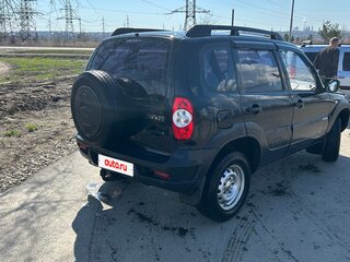 2012 Chevrolet Niva I Рестайлинг, чёрный, 430000 рублей, вид 3