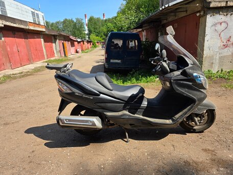 2014 Suzuki Burgman (SkyWave) 400, чёрный, 375000 рублей, вид 2