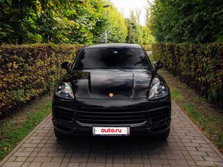 2019 Porsche Cayenne III, чёрный, 4590000 рублей, вид 3