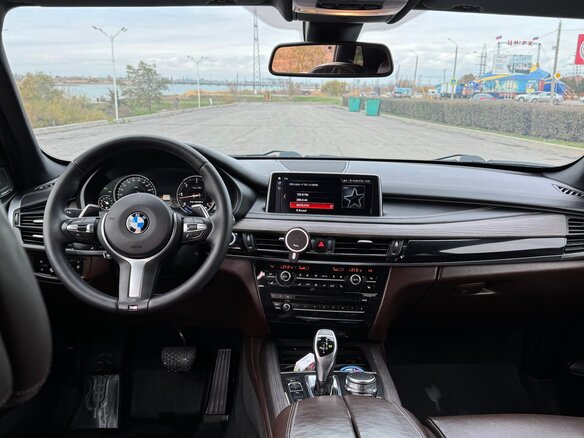 2018 BMW X5 40d III (F15), чёрный, 4500000 рублей - вид 13