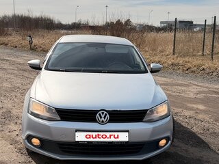 2013 Volkswagen Jetta VI, серебристый, 613000 рублей, вид 3