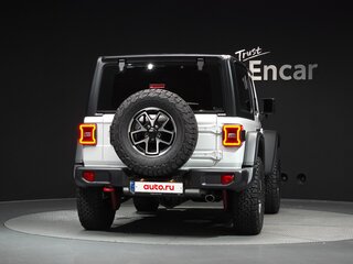 2026 Jeep Wrangler IV (JL) Рестайлинг, белый, 7997700 рублей, вид 4