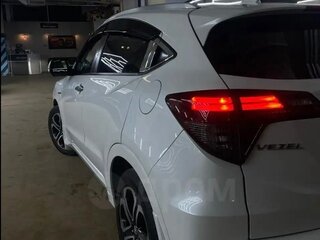 2018 Honda Vezel I Рестайлинг, белый, 1700000 рублей, вид 4