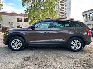 2019 Skoda Kodiaq I, коричневый, 2800000 рублей, вид 3