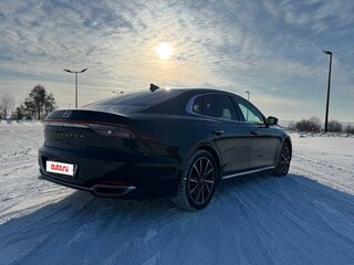 2019 Hyundai Grandeur VI Рестайлинг, чёрный, 3000000 рублей, вид 4