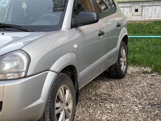 2008 Hyundai Tucson I, серебристый, 570000 рублей, вид 3