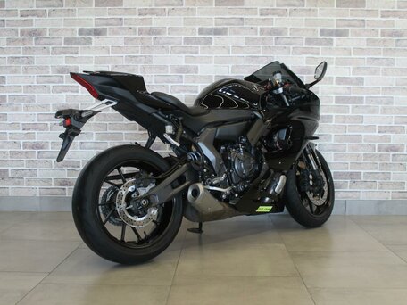 2024 Yamaha YZF-R7, чёрный, 850000 рублей, вид 5