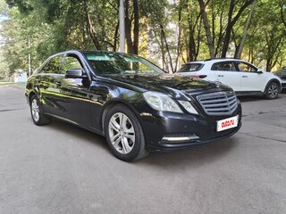 2012 Mercedes-Benz E-Класс 200 7G-Tronic IV (W212, S212, C207), чёрный, 1100000 рублей, вид 3