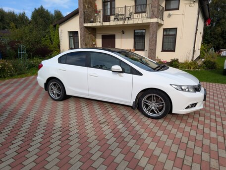 2012 Honda Civic IX, белый, 1150000 рублей, вид 4