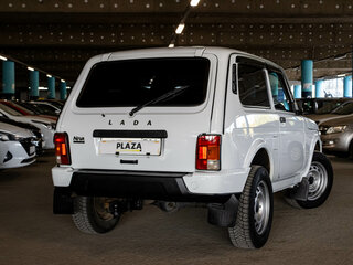2023 Lada (ВАЗ) Niva Legend I, белый, 800000 рублей, вид 3