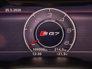 2017 Audi Q7 II (4M), синий, 4100000 рублей, вид 4
