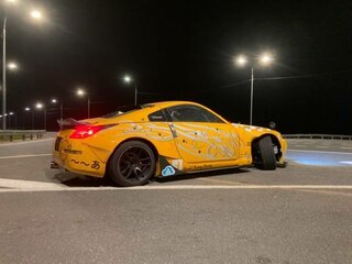 2003 Nissan 350Z I, жёлтый, 1800000 рублей, вид 3