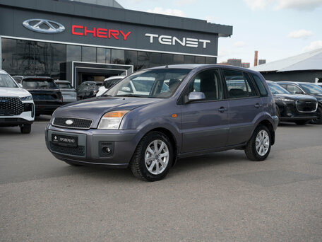 Ford Fusion I Рестайлинг