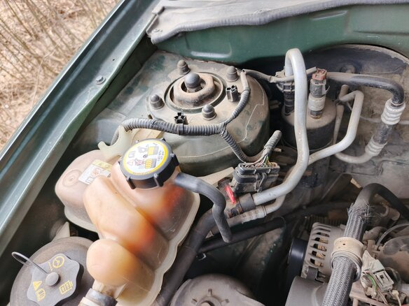 2002 Ford Maverick III, зелёный, 180000 рублей - вид 20